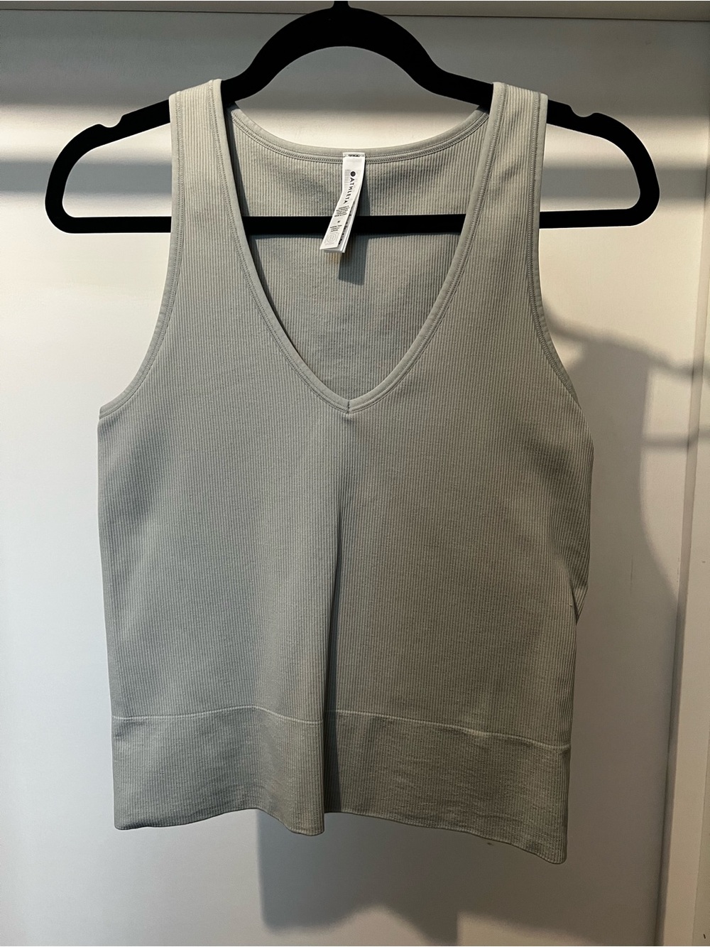Athleta Aurora Seamless Ribbed V Neck Tank Med